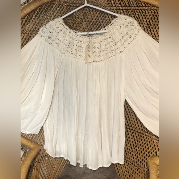 White BOHO Me Rayon blouse/top - Picture 1 of 13